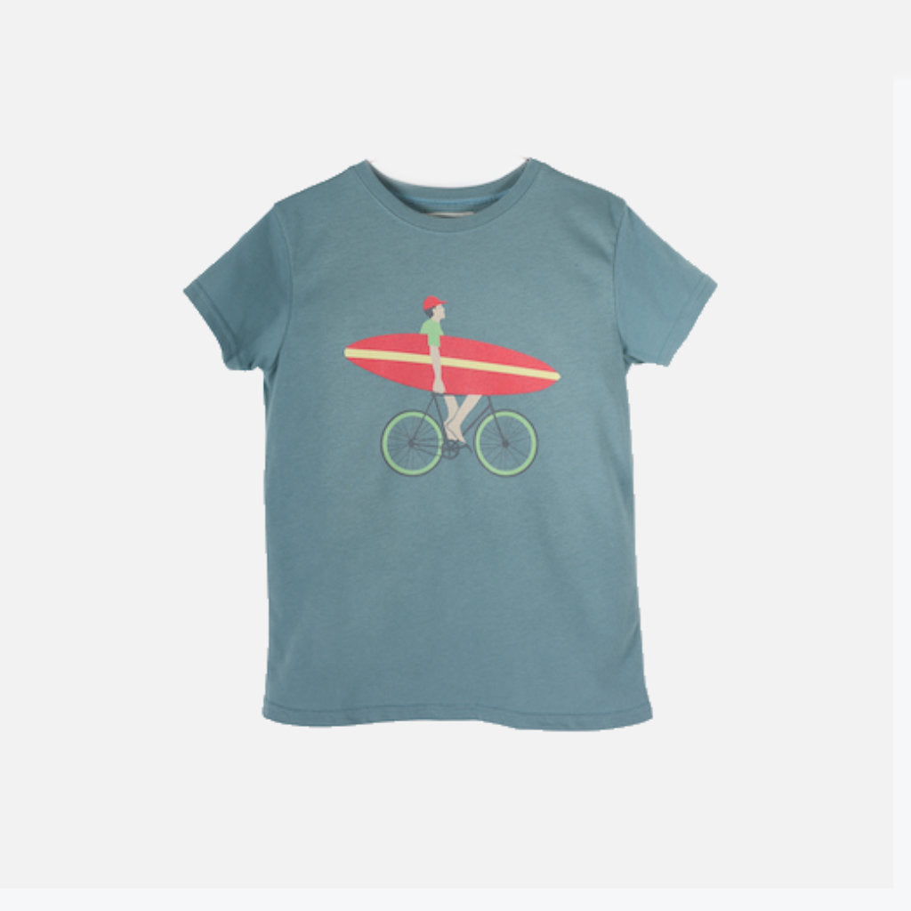 T-Shirt Baumwolle blau mit Surfer Boy Aufdruck - Arsen et les pipeletttes, in Europa hergestellte Baby- und Kindermode