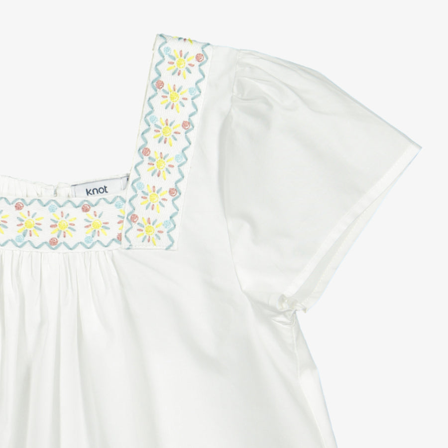 Boho Bluse kurzarm für Kinder in weiß mit bunten Blumen aus Baumwolle